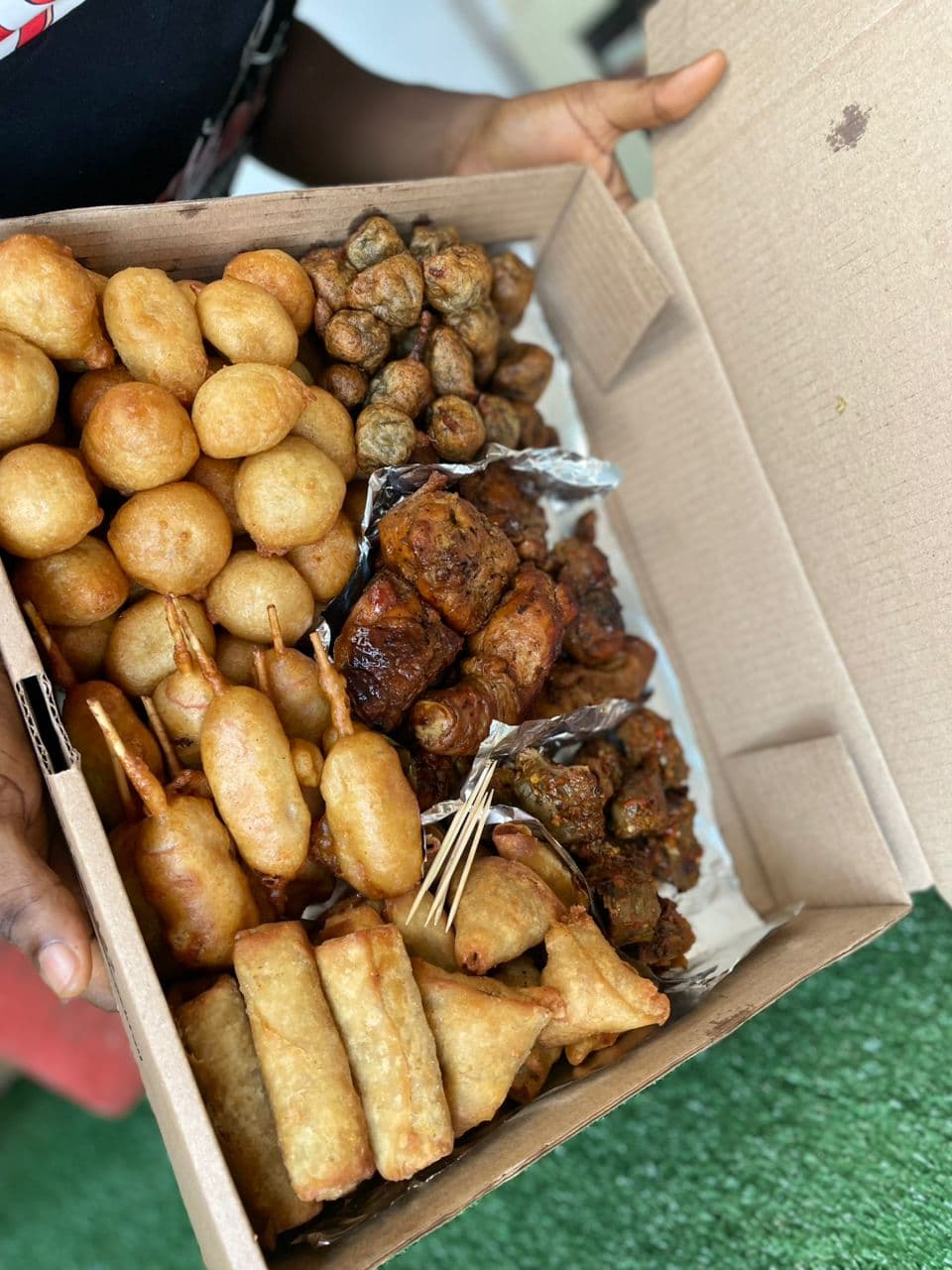 Platter for 15 with chicken 